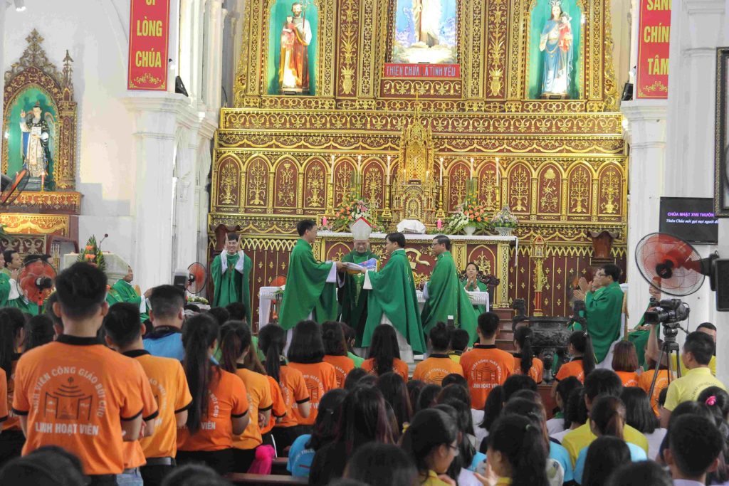 LỄ TRUYỀN THỐNG SVCG BÙI CHU LẦN THỨ XII - THÁNH LỄ TẠ ƠN LỄ TRUYỀN THỐNG SVCG BÙI CHU LẦN THỨ XII - THÁNH LỄ TẠ ƠN