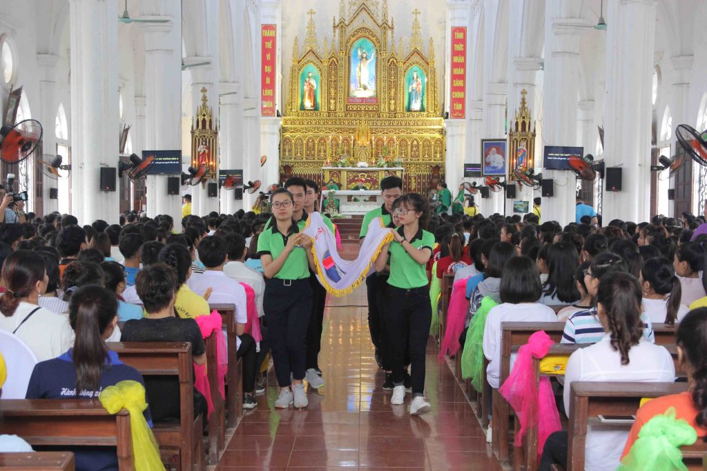 LỄ TRUYỀN THỐNG SVCG BÙI CHU LẦN THỨ XII - THÁNH LỄ TẠ ƠN LỄ TRUYỀN THỐNG SVCG BÙI CHU LẦN THỨ XII - THÁNH LỄ TẠ ƠN