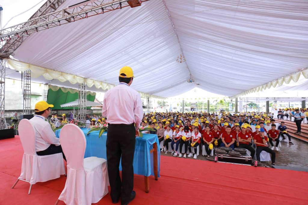 CẢM NHẬN BÀI CHIA SẺ CỦA CHA GIÁO GIUSE VŨ NGỌC TỨ - LỄ TRUYỀN THỒNG SVCG BÙI CHU CẢM NHẬN BÀI CHIA SẺ CỦA CHA GIÁO GIUSE VŨ NGỌC TỨ - LỄ TRUYỀN THỒNG SVCG BÙI CHU