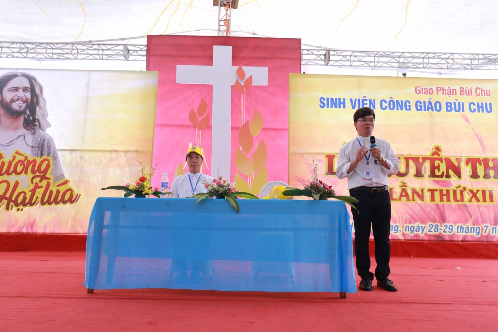 CẢM NHẬN BÀI CHIA SẺ CỦA CHA GIÁO GIUSE VŨ NGỌC TỨ - LỄ TRUYỀN THỒNG SVCG BÙI CHU CẢM NHẬN BÀI CHIA SẺ CỦA CHA GIÁO GIUSE VŨ NGỌC TỨ - LỄ TRUYỀN THỒNG SVCG BÙI CHU