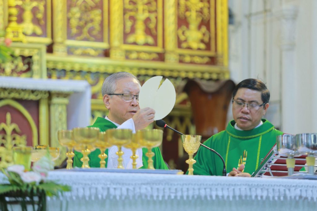 THÁNH LỄ KHAI MẠC - LỄ TRUYỀN THÔNG SVCG BÙI CHU LẦN THỨ XII