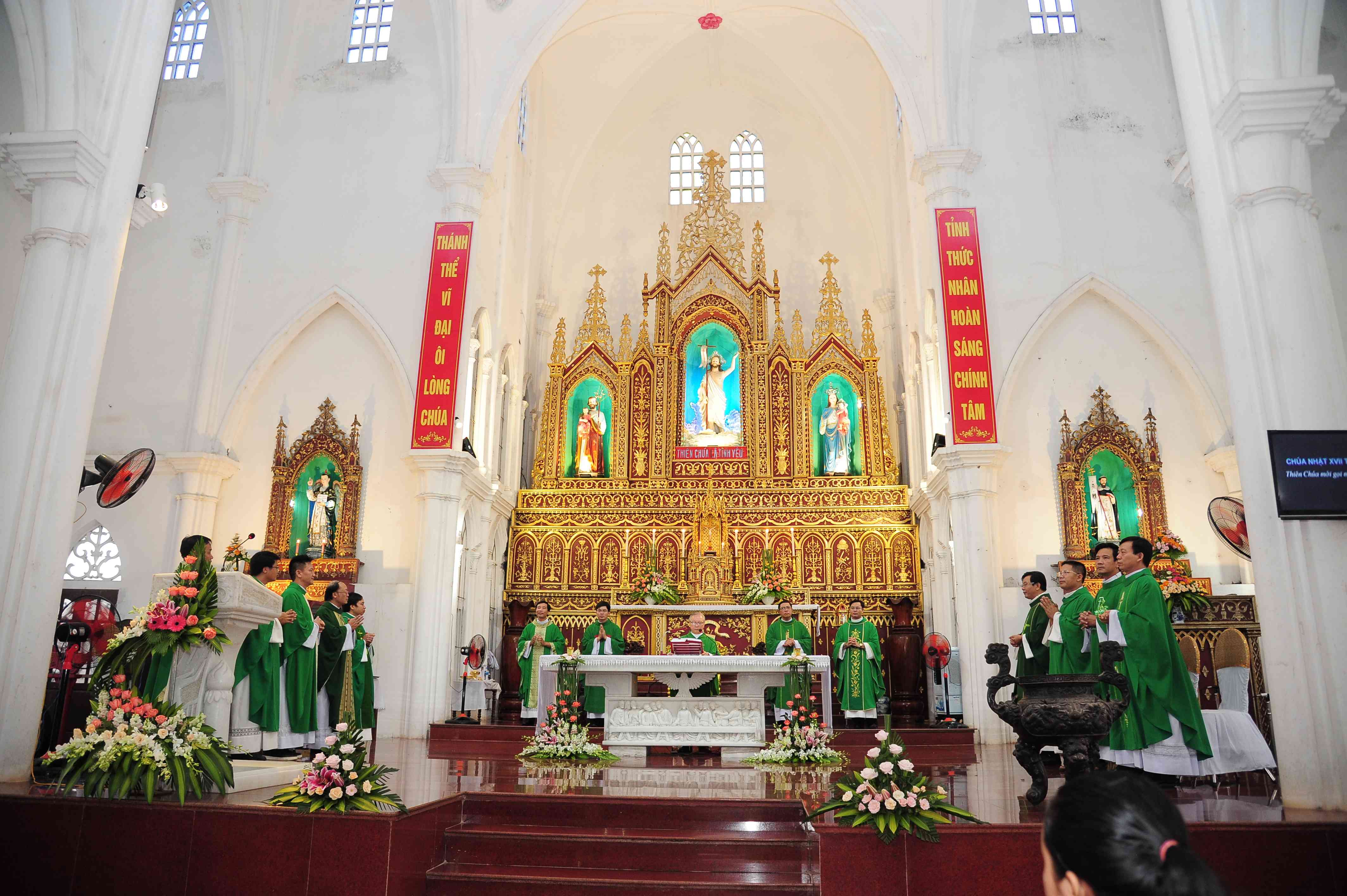 THÁNH LỄ KHAI MẠC - LỄ TRUYỀN THÔNG SVCG BÙI CHU LẦN THỨ XII